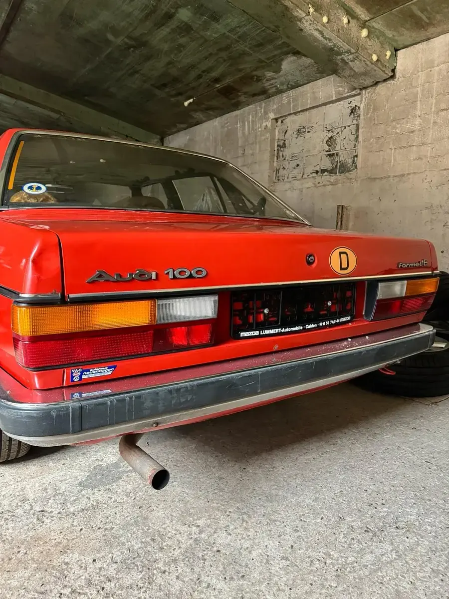 Gebraucht Audi 100 85 PS (62 kW) 1981 Rot Limousine