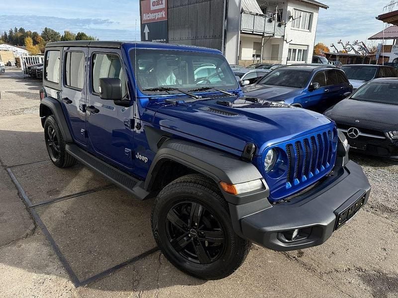 Gebraucht Jeep Wrangler Unlimited Sport 200 PS (147 kW) 2021 Blau SUV