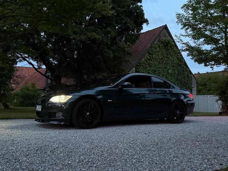 Grün Gebraucht 2008 BMW 325 M Performance Coupé | 18.500 € - Bild 1/4