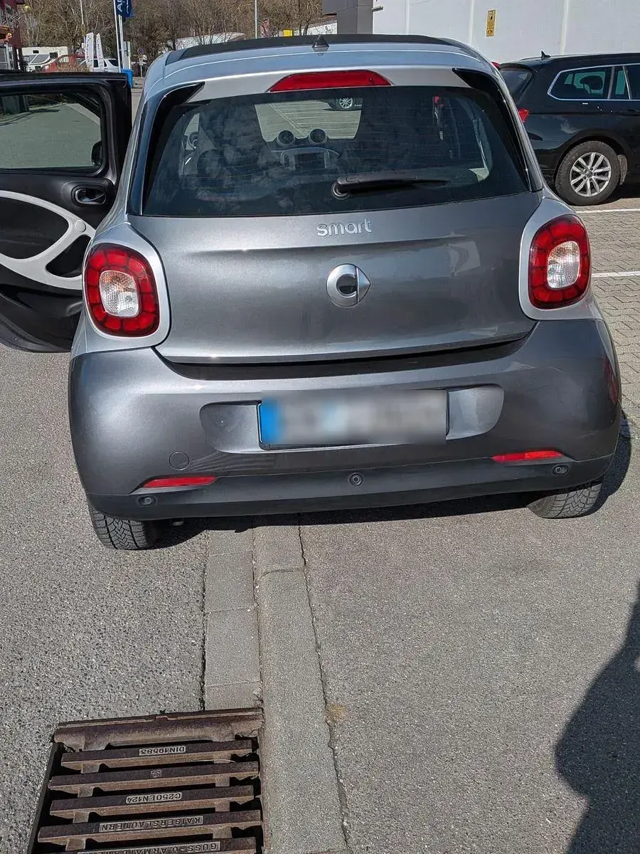 Używany Smart ForFour 71 KM (52 kW) 2015 Szary Hatchback