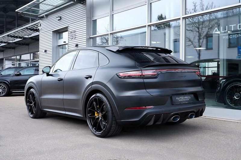 Gebraucht Porsche Cayenne Turbo GT 640 PS (470 kW) 2023 Schwarz SUV