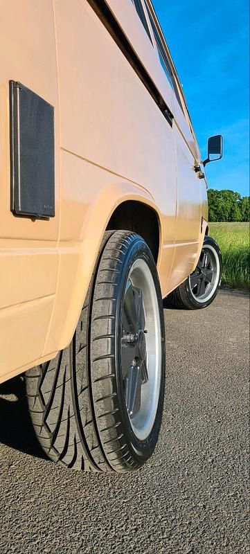 Usado VW Multivan 90 HP (66 kW) 1986 Bege Monovolume