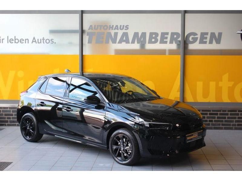 Schwarz perla nera/ty (metallic) Gebraucht 2024 Opel Corsa GS Line Kleinwagen | 19.990 € (Etwas zu teuer) - Bild 1/4