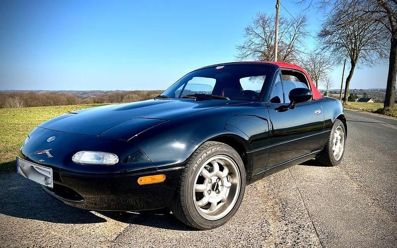 Schwarz Gebraucht 1993 Mazda MX5 Cabrio | 13.900 € - Bild 1/4
