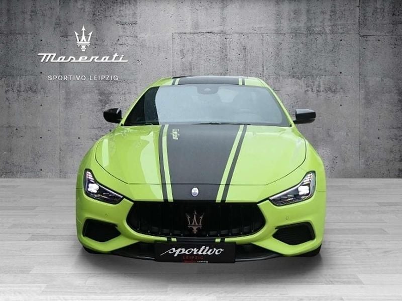 Hypergreen Gebraucht 2021 Maserati Ghibli Coupé | 92.999 € (Teuer) - Bild 1/4