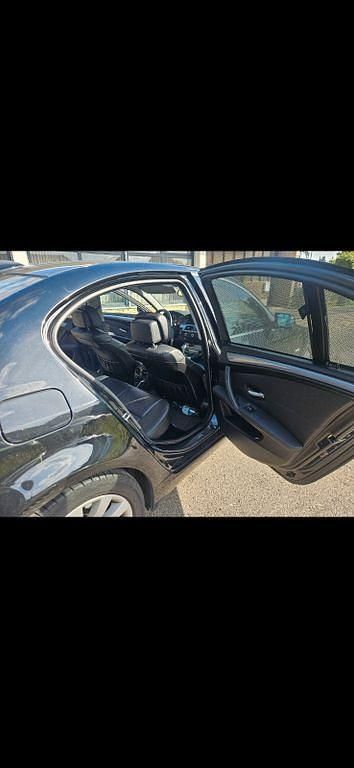 Schwarz Gebraucht 2008 BMW 520 Exclusive Limousine | 4.800 € (Guter Preis) - Bild 1/4