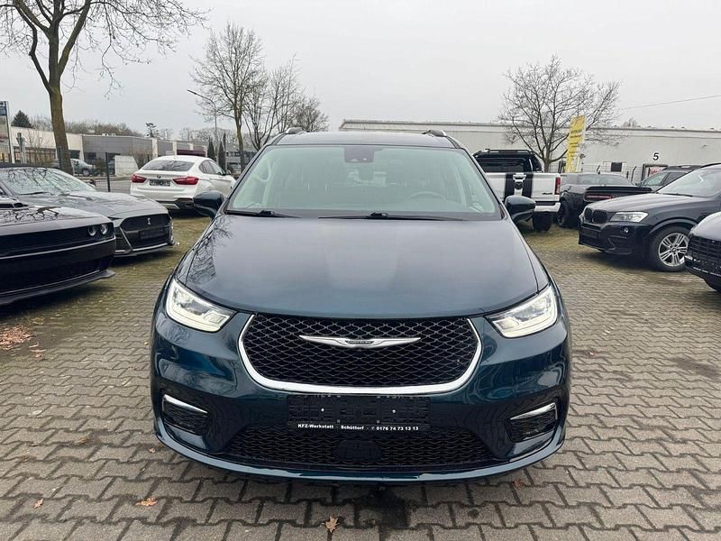 Używany Chrysler Pacifica 291 KM (214 kW) 2022 Niebieski Van