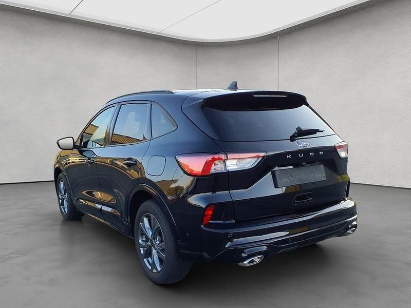 Gebraucht Ford Kuga ST-Line X 151 PS (111 kW) 2023 Agate black metallic SUV