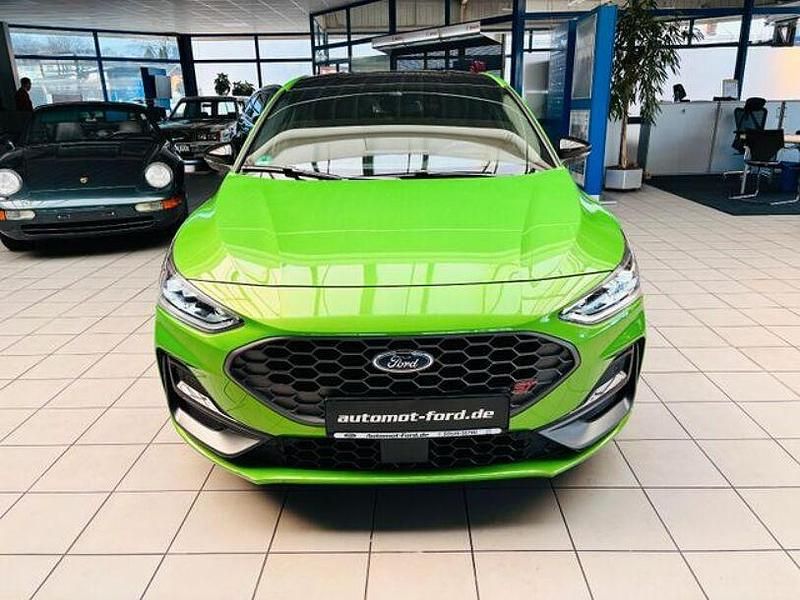 Gebraucht Ford Focus ST 280 PS (205 kW) 2023 Mean green Limousine
