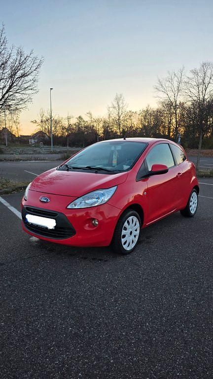 Rot Gebraucht 2009 Ford Ka Kleinwagen | 2.800 € (Fairer Preis) - Bild 1/4