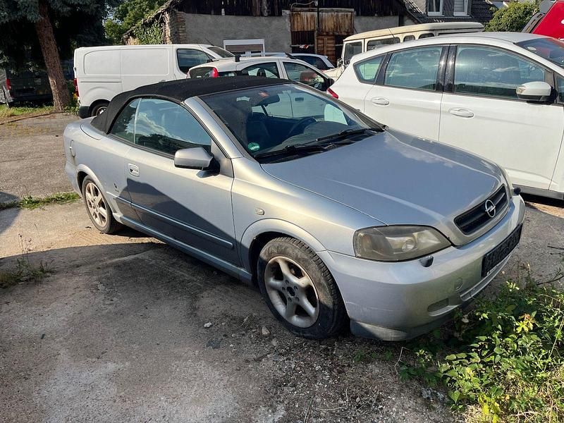 Silber Gebraucht 2002 Opel Astra Cabriolet Cabrio | 500 € (Superpreis) - Bild 1/4