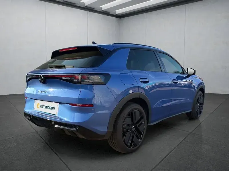 Neu VW T-Roc 150 PS (110 kW) 2026 Blau SUV