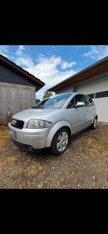 Usata Audi A2 75 CV (55 kW) 2000 Argento Utilitaria