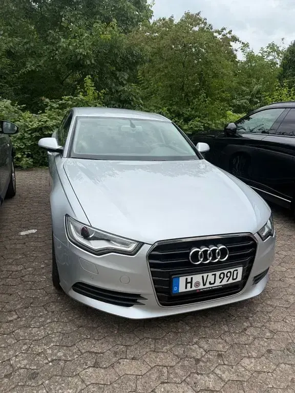 Gebraucht Audi A6 Ambiente 204 PS (150 kW) 2011 Silber Limousine
