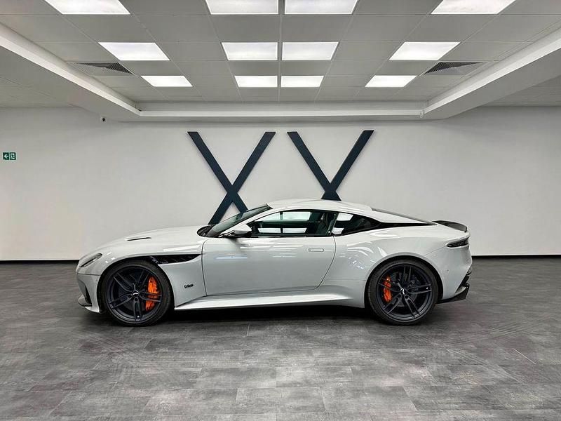Gebraucht Aston Martin DBS 725 PS (533 kW) 2023 Grau