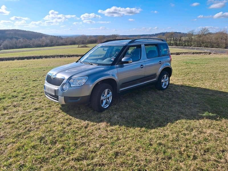 Gebraucht Skoda Yeti 105 PS (77 kW) 2011 Silber SUV