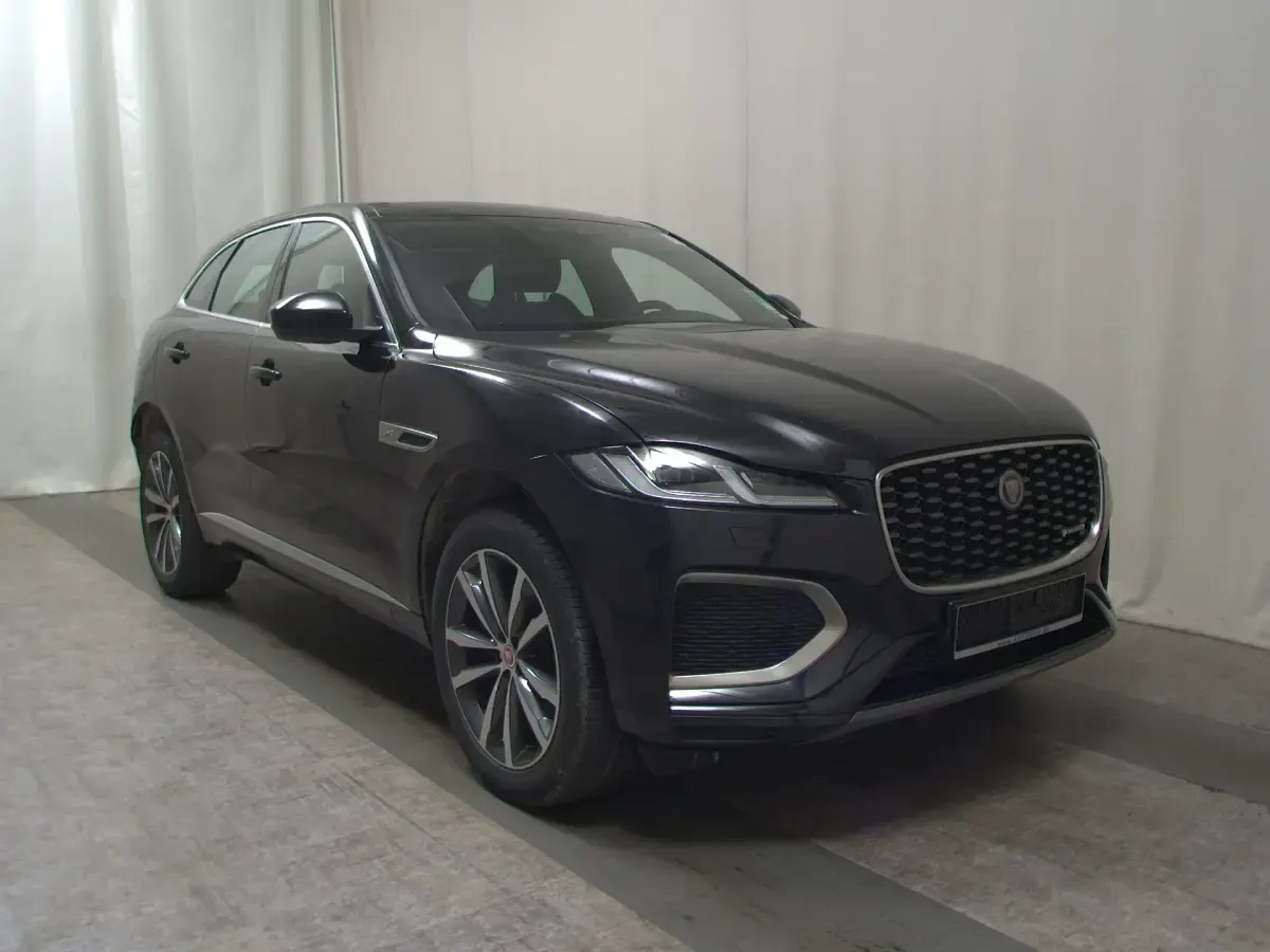 Gebraucht Jaguar F-Pace R-Dynamic 301 PS (221 kW) 2022 Santorini black SUV