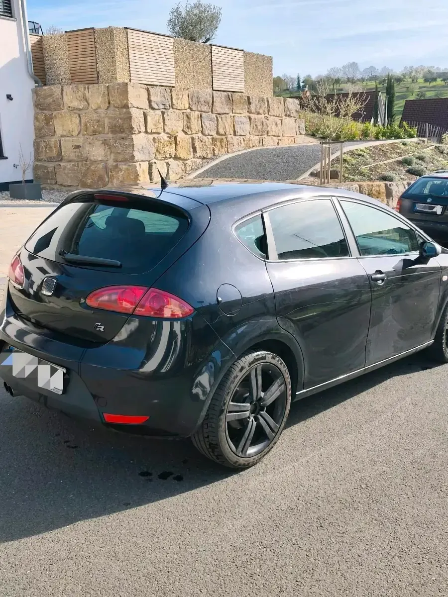 Używany Seat Leon FR 170 KM (125 kW) 2008 Hatchback