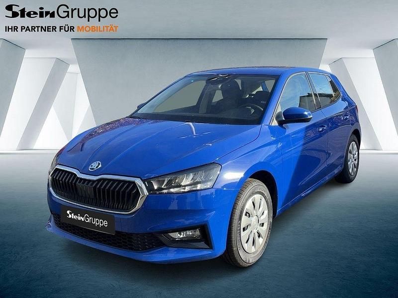 Neu Skoda Fabia Selection 80 PS (58 kW) 2025 Blau Limousine