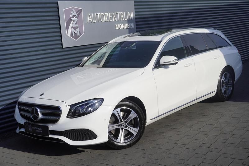 (polarweiss) Gebraucht 2017 Mercedes E250 Avantgarde Kombi | 18.990 € (Fairer Preis) - Bild 1/4