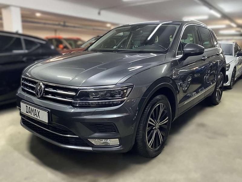 Indiumgrau metallic Gebraucht 2017 VW Tiguan Highline SUV | 20.900 € (Superpreis) - Bild 1/4