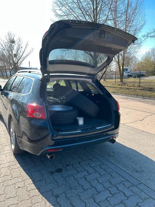 Gebraucht Honda Accord Executive 201 PS (147 kW) 2011 Schwarz Kombi