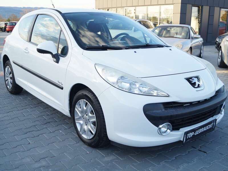 Lack weiss banquise/deckende Gebraucht 2009 Peugeot 207 Urban Move Kleinwagen | 4.890 € (Teuer) - Bild 1/4