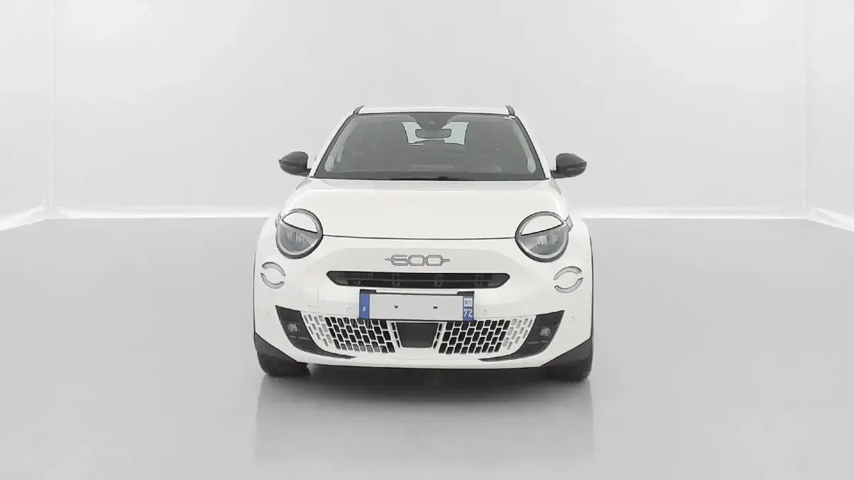 Gebraucht Fiat 600 Pop 136 PS (100 kW) 2025 (ice white) SUV