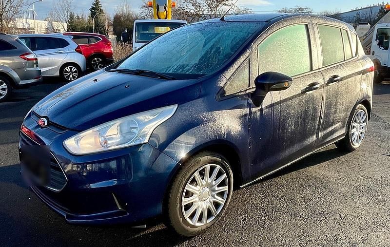 Blau Gebraucht 2013 Ford B-MAX Van / Kleinbus | 4.450 € (Fairer Preis) - Bild 1/4