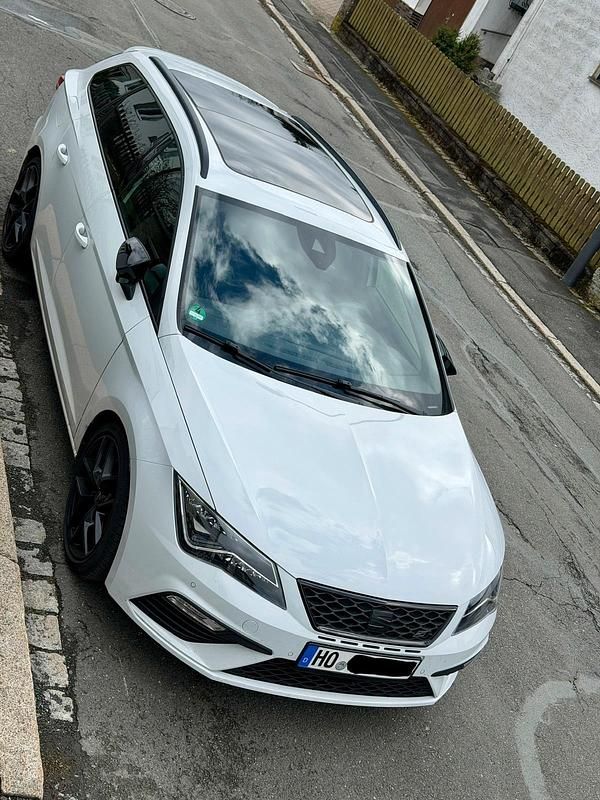 Gebraucht Seat Leon 4Drive 300 PS (220 kW) 2020 Weiß Kombi