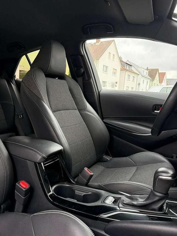 Gebraucht Toyota Corolla Team 98 PS (72 kW) 2024 Kombi