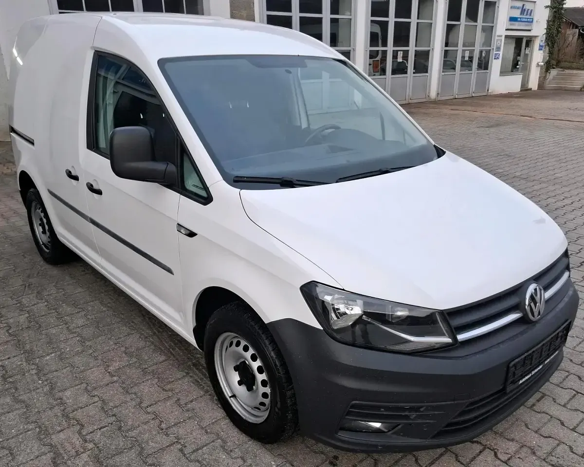 Gebraucht VW Caddy 102 PS (75 kW) 2017 Weiß Van / Kleinbus