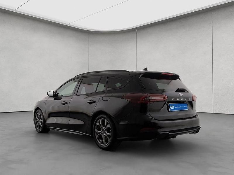 Gebraucht Ford Focus ST-Line X 155 PS (114 kW) 2024 Schwarz Limousine