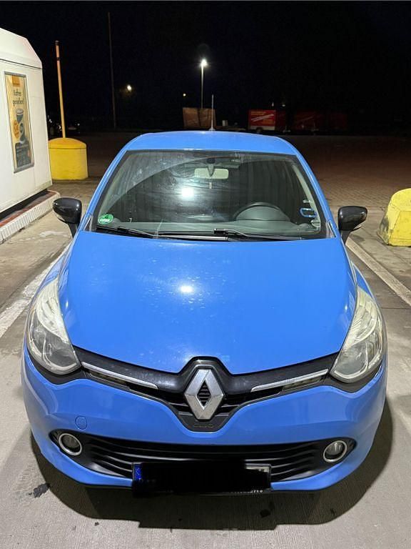 Blau Gebraucht 2012 Renault Clio IV Limousine | 5.000 € (Fairer Preis) - Bild 1/4