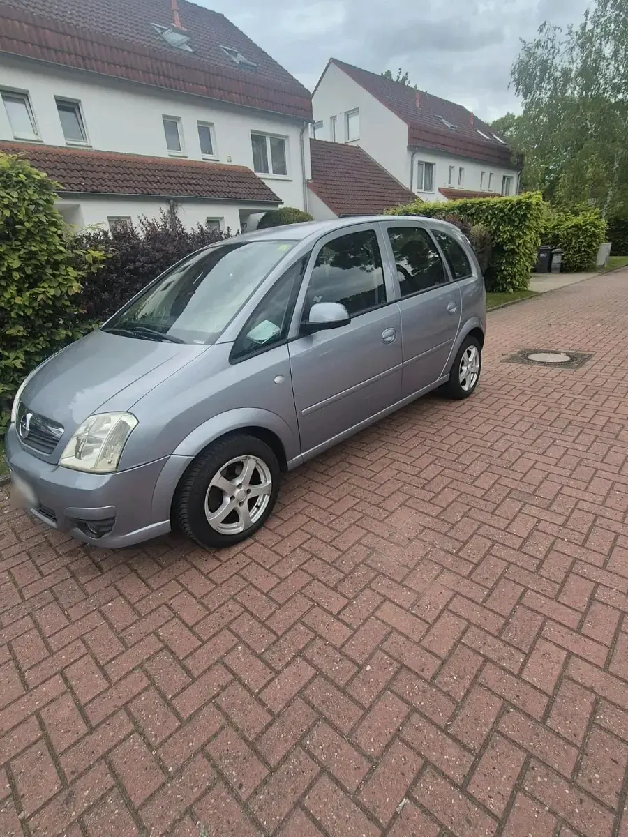 Używany Opel Meriva 105 KM (77 kW) 2005 Szary Minivan