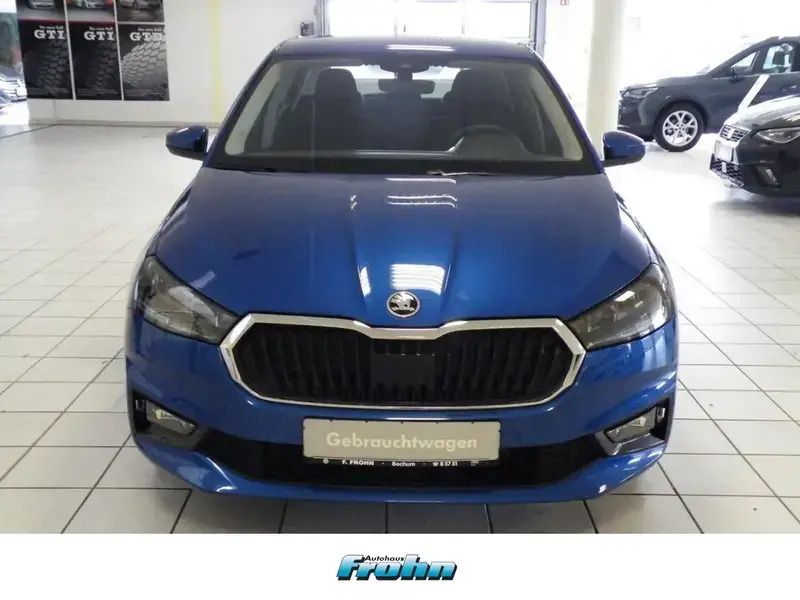 Raceblau Neu 2024 Skoda Fabia Ambition Limousine | 18.900 € (Fairer Preis) - Bild 1/4