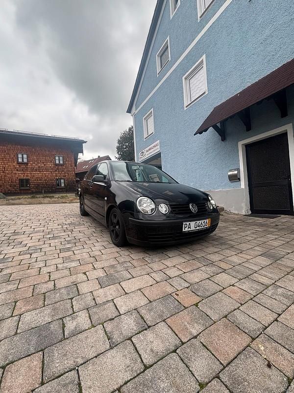 Schwarz Gebraucht 2002 VW Polo Kleinwagen | 500 € (Superpreis) - Bild 1/4