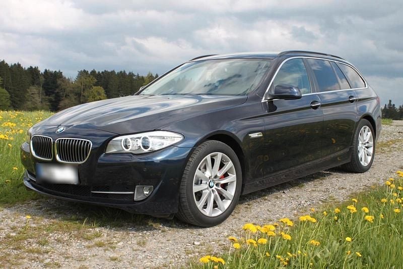 Second-hand BMW 520 Efficient Dynamics 184 CP (135 kW) 2012 Albastru Break