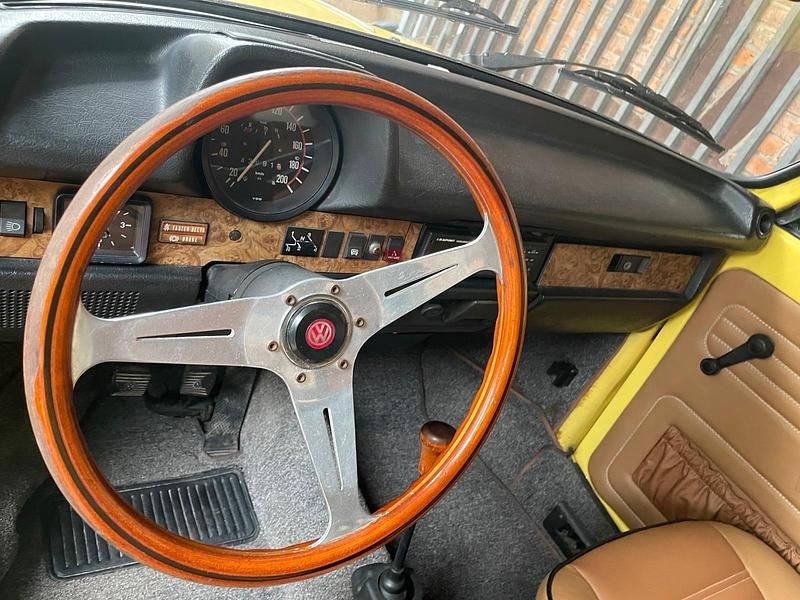 Gebraucht VW Käfer 37 PS (27 kW) 1979 Gelb Cabrio