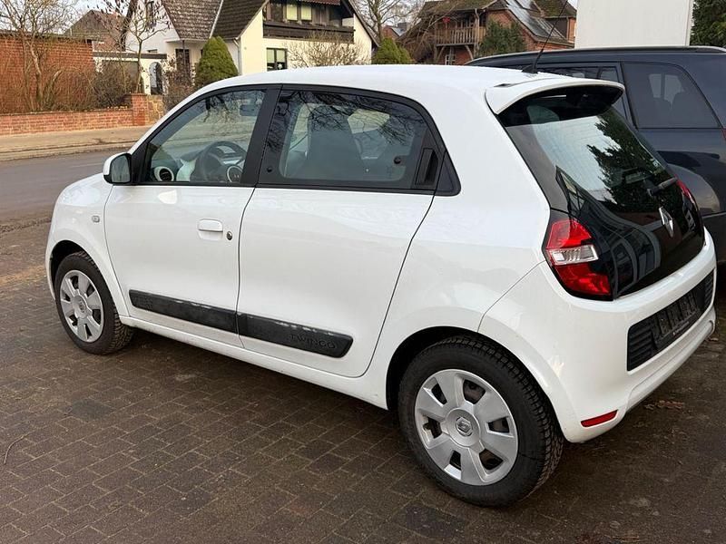 Gebraucht Renault Twingo Dynamique 71 PS (52 kW) 2015 Weiß Kleinwagen