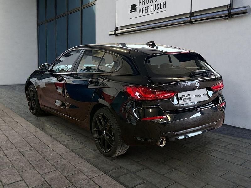 Gebraucht BMW 118 Performance 136 PS (100 kW) 2022 Schwarz ii Kleinwagen