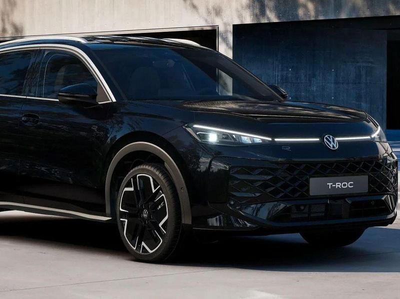 Neu VW T-Roc Style 150 PS (110 kW) 2026 Grenadillschwarz metallic SUV