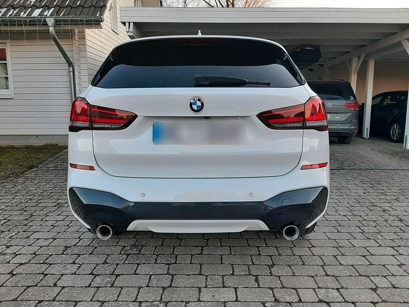 Gebraucht BMW X1 M Sport 150 PS (110 kW) 2021 Weiß SUV