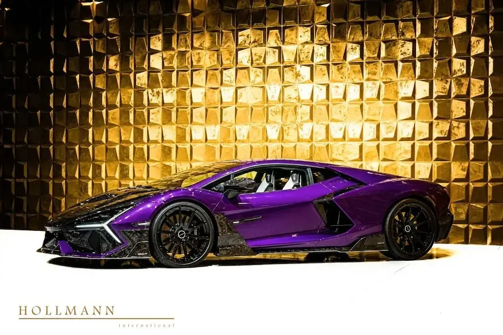 Neu Lamborghini Revuelto 1016 PS (747 kW) 2026 Violett Coupé