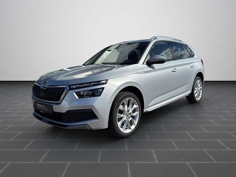 Brillantsilber metallic (metallic) Gebraucht 2020 Skoda Kamiq Style SUV | 18.990 € (Fairer Preis) - Bild 1/4