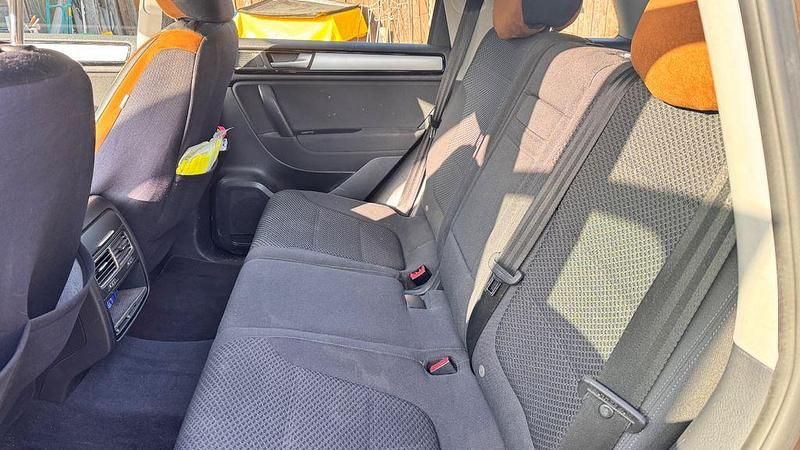 Gebraucht VW Touareg 204 PS (150 kW) 2014 Braun SUV