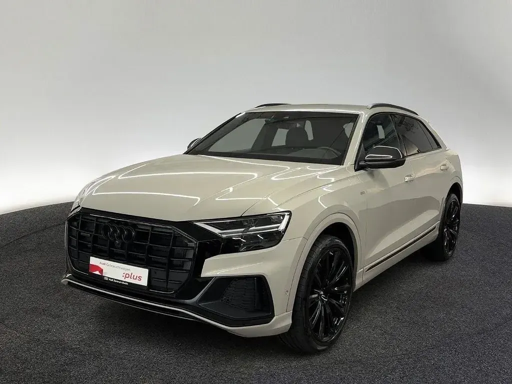 Gebraucht Audi Q8 Competition 286 PS (210 kW) 2023 Vikunjabeige metallic SUV