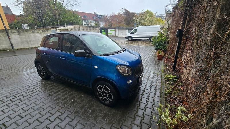 Gebraucht Smart ForFour Prime 90 PS (66 kW) 2015 Blau Kleinwagen