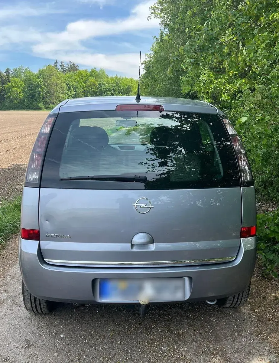 Gebraucht Opel Meriva Edition 90 PS (66 kW) 2008 Silber Van / Kleinbus