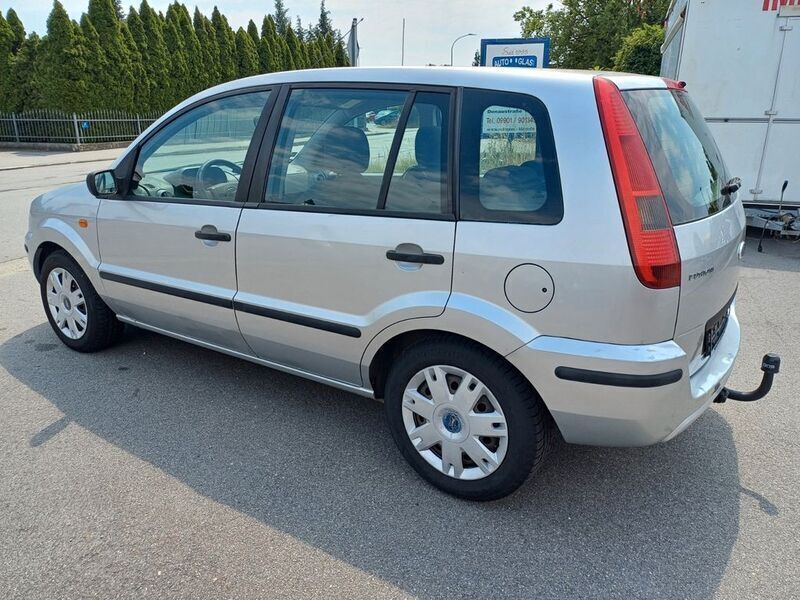 Silber Gebraucht 2004 Ford Fusion Limousine | 1.690 € (Fairer Preis) - Bild 1/4